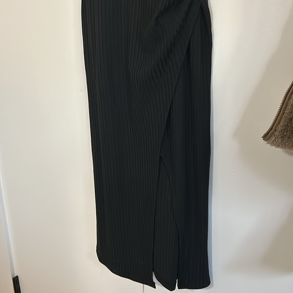 BRAND NEW W/ TAGS Molly midi dress rib knit - Picture 4 of 6